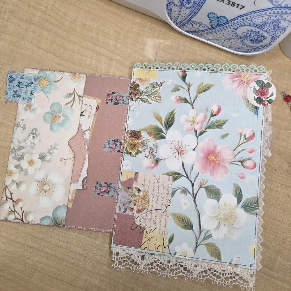 Handmade Wallpaper Print Inspired Digitals | TAB Binded JUNK JOURNAL - Picture 6 of 16